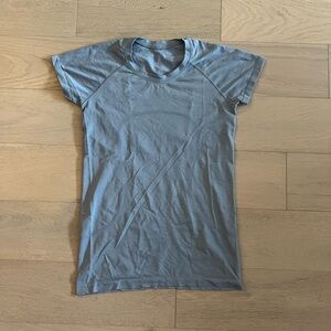 Lululemon Tee Shirt